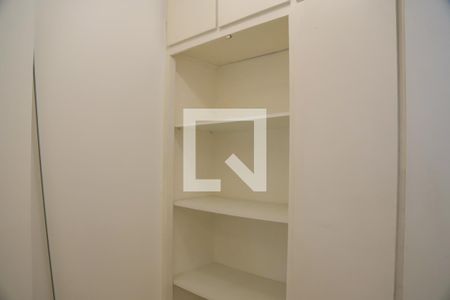Quarto de Serviço de apartamento para alugar com 3 quartos, 133m² em Paraíso, São Paulo