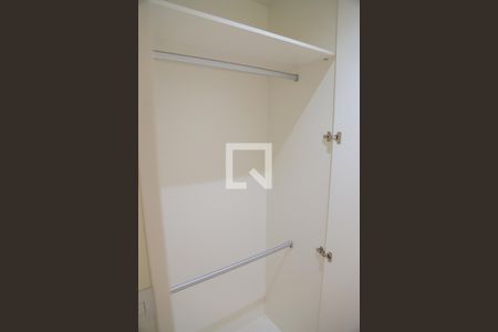 Apartamento para alugar com 133m², 3 quartos e 1 vaga Apartamento para alugar com 133m², 3 quartos e 1 vagaSuíte