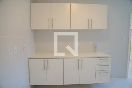 Cozinha de apartamento para alugar com 3 quartos, 133m² em Paraíso, São Paulo
