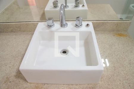 Apartamento para alugar com 133m², 3 quartos e 1 vaga Apartamento para alugar com 133m², 3 quartos e 1 vagaBanheiro Social