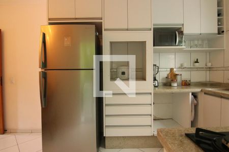 Casa à venda com 84m², 3 quartos e 2 vagasCozinha