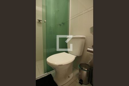 Casa à venda com 84m², 3 quartos e 2 vagasBanheiro 1