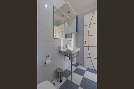 Casa para alugar com 430m², 3 quartos e 4 vagas Casa para alugar com 430m², 3 quartos e 4 vagasBanheiro