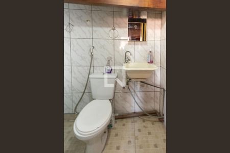 Casa à venda com 250m², 4 quartos e 2 vagas Casa à venda com 250m², 4 quartos e 2 vagasbanheiro do terraço