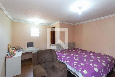 Casa à venda com 250m², 4 quartos e 2 vagas Casa à venda com 250m², 4 quartos e 2 vagasSuite 02