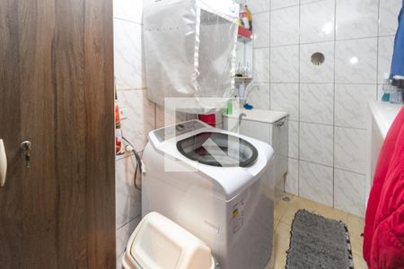 Casa à venda com 250m², 4 quartos e 2 vagas Casa à venda com 250m², 4 quartos e 2 vagasÁrea de Serviço