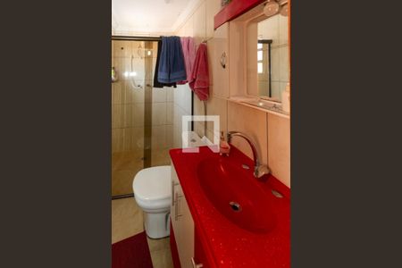 Casa à venda com 250m², 4 quartos e 2 vagas Casa à venda com 250m², 4 quartos e 2 vagasBanheiro da Suite 02