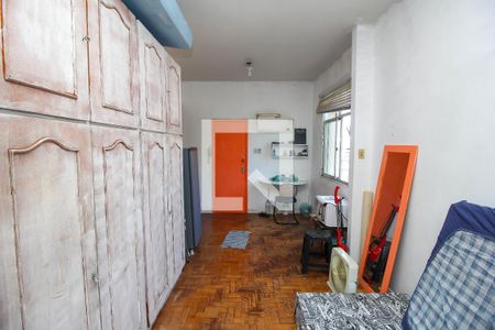 Quarto de kitnet/studio à venda com 1 quarto, 20m² em Catete, Rio de Janeiro