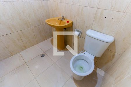 Banheiro de casa para alugar com 1 quarto, 80m² em Vila Bela, São Paulo