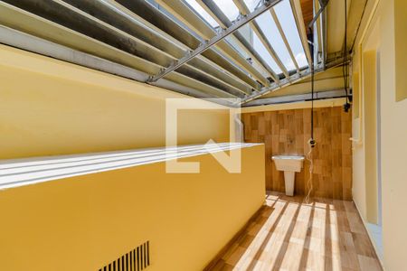 Casa à venda com 160m², 3 quartos e 2 vagasÁrea de Serviço