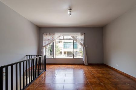 Sala de casa à venda com 3 quartos, 160m² em Aclimação, São Paulo