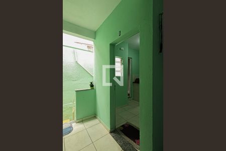 Casa para alugar com 40m², 1 quarto e sem vaga Casa para alugar com 40m², 1 quarto e sem vagaEntrada