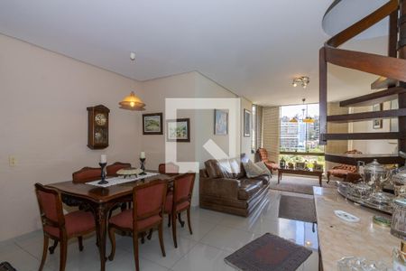 Sala de apartamento para alugar com 3 quartos, 371m² em Petrópolis, Porto Alegre