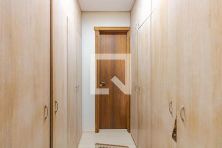 Quarto Suíte - banheiro de apartamento para alugar com 3 quartos, 371m² em Petrópolis, Porto Alegre