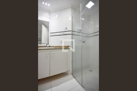 Apartamento para alugar com 80m², 3 quartos e 1 vaga Apartamento para alugar com 80m², 3 quartos e 1 vagaBanheiro