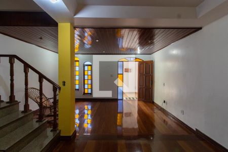 Sala de casa para alugar com 3 quartos, 210m² em Centro, Mesquita