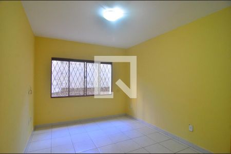 Sala de apartamento à venda com 2 quartos, 69m² em Centro, Canoas