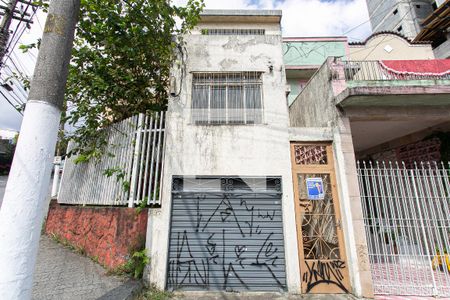 Casa à venda com 100m², 3 quartos e 1 vagaFachada