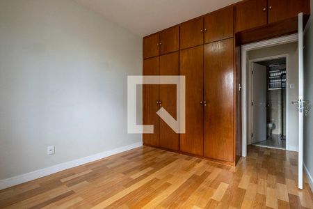 Apartamento à venda com 90m², 3 quartos e 1 vaga Apartamento à venda com 90m², 3 quartos e 1 vagaQuarto 1