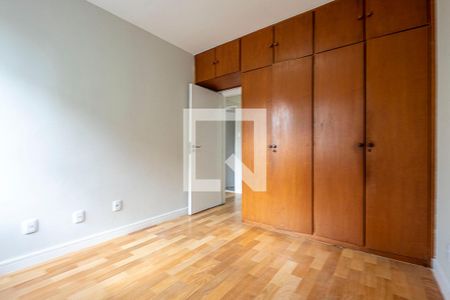 Apartamento à venda com 90m², 3 quartos e 1 vaga Apartamento à venda com 90m², 3 quartos e 1 vagaQuarto 2