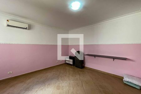 Casa à venda com 137m², 3 quartos e 3 vagasQuarto 2