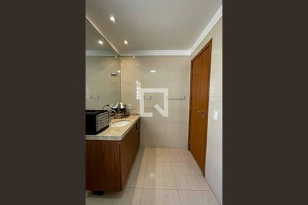 Casa à venda com 137m², 3 quartos e 3 vagasBanheiro