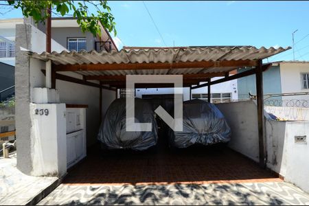 Casa à venda com 140m², 4 quartos e 2 vagasFachada da Casa