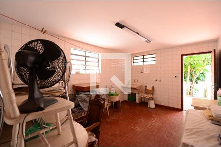 Casa à venda com 140m², 4 quartos e 2 vagasÁrea de Serviço