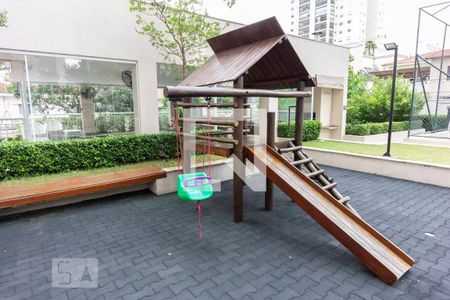 Apartamento para alugar com 104m², 3 quartos e 2 vagas Apartamento para alugar com 104m², 3 quartos e 2 vagasPlayground