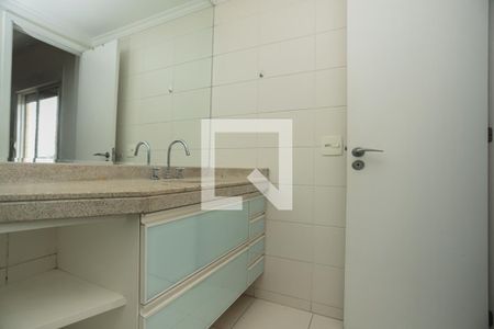 Apartamento para alugar com 104m², 3 quartos e 2 vagasBanheiro do Quarto 2