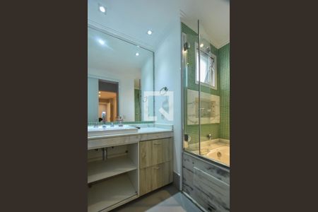 Apartamento para alugar com 155m², 3 quartos e 3 vagasBanheiro Suíte 01