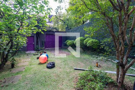 Casa à venda com 150m², 3 quartos e 4 vagasQuintal