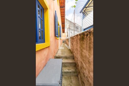 Casa à venda com 150m², 3 quartos e 4 vagasCorredor Externo