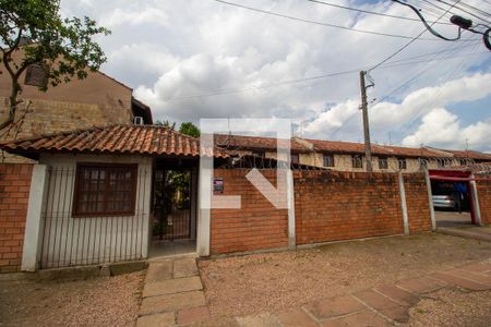 Casa de condomínio para alugar com 45m², 2 quartos e 1 vaga Casa de condomínio para alugar com 45m², 2 quartos e 1 vagaFachada