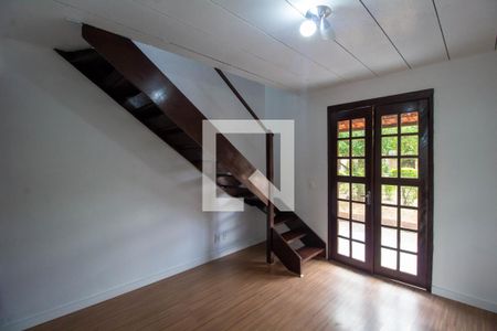 Casa de condomínio para alugar com 45m², 2 quartos e 1 vaga Casa de condomínio para alugar com 45m², 2 quartos e 1 vagaSala