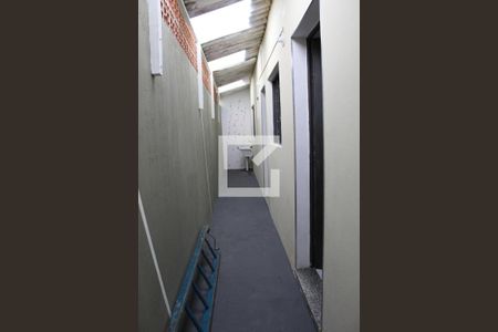 Área de Serviço de casa para alugar com 1 quarto, 68m² em Vila Carbone, São Paulo