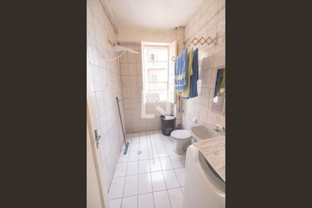 Apartamento à venda com 77m², 2 quartos e sem vaga Apartamento à venda com 77m², 2 quartos e sem vagaBanheiro