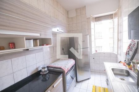 Apartamento à venda com 77m², 2 quartos e sem vaga Apartamento à venda com 77m², 2 quartos e sem vagaCozinha