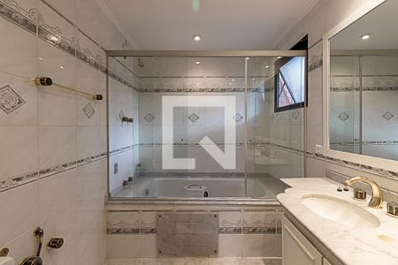 Apartamento à venda com 211m², 4 quartos e 3 vagasSuíte 2