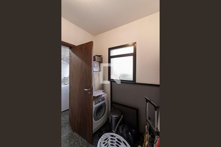 Apartamento à venda com 211m², 4 quartos e 3 vagasQuarto