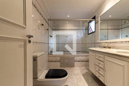 Apartamento à venda com 211m², 4 quartos e 3 vagasSuíte 2