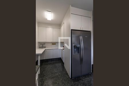 Apartamento à venda com 211m², 4 quartos e 3 vagasCozinha