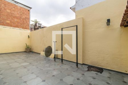 Casa à venda com 112m², 2 quartos e 3 vagasQuintal