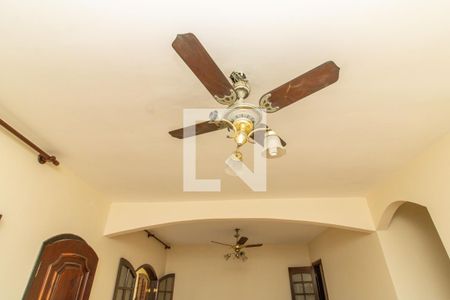 Detalhe da Sala de casa à venda com 2 quartos, 112m² em Olaria, Rio de Janeiro