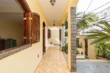 Casa à venda com 112m², 2 quartos e 3 vagasVaranda