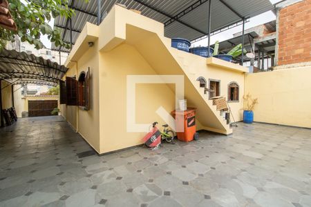 Casa à venda com 112m², 2 quartos e 3 vagasQuintal