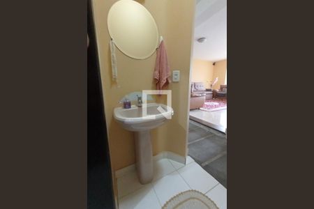 Casa para alugar com 375m², 4 quartos e 6 vagasLavabo