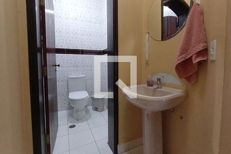 Casa para alugar com 375m², 4 quartos e 6 vagasLavabo