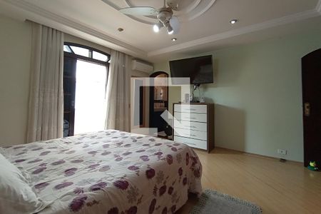 Casa para alugar com 375m², 4 quartos e 6 vagasQuarto 1 - Suíte