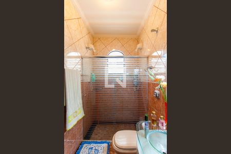 Casa à venda com 195m², 3 quartos e 2 vagasBanheiro da Suíte